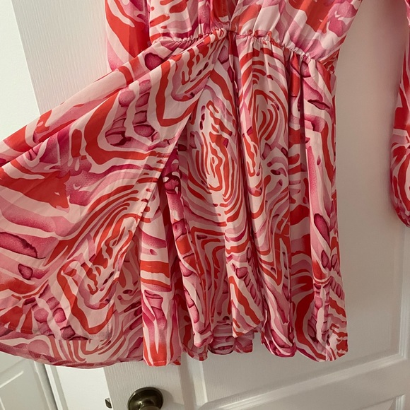 NWT deep V dress - Picture 2 of 4